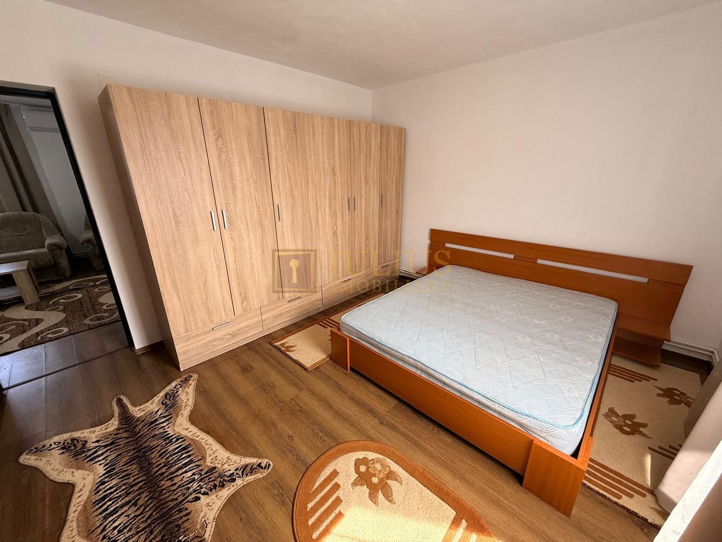 2 camere, Buziasului, centrala pe imobil, zona linistita - Poză 3