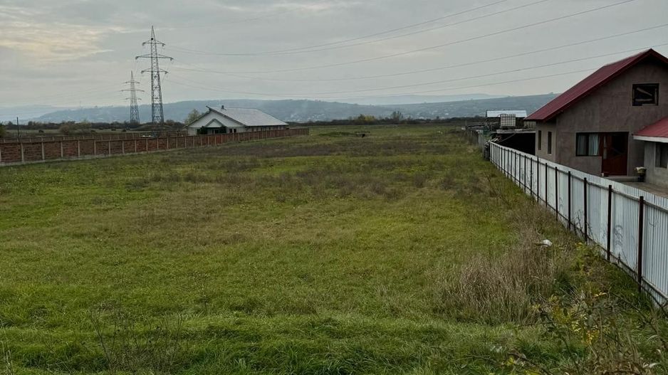 Teren 2.300 mp, cu acces la DN 15D, zona Ciusmeaua Moldovencei - Poză 2