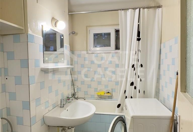 Apartament cu 2 camere, zona C. Brancusi - Poză 5