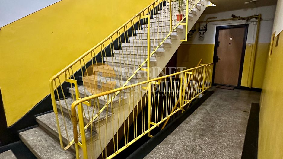 2 Camere Decomandat - Zona Alexandru Cel Bun - Rond 28 - Poză 9