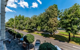 Apartament istoric pe Bulevardul Revoluției - Poză 5