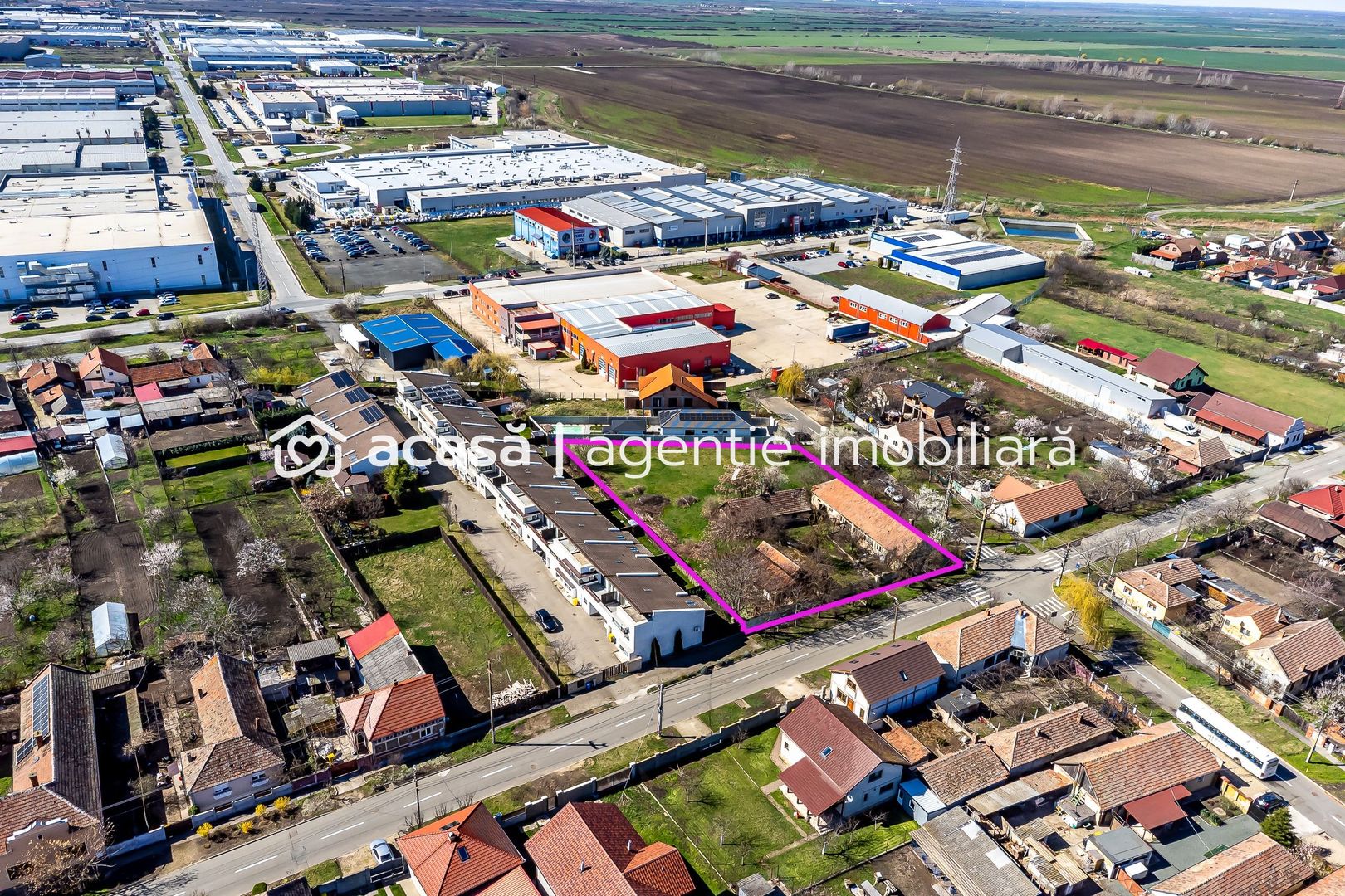 Teren de 2.782 mp. Perfect pentru parcelare și construcție de case - Poză 4