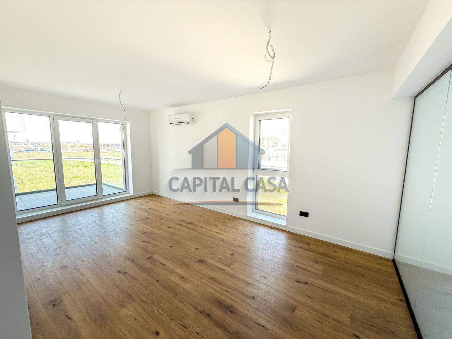 Apartament cu 4 camere, finisaje de Lux, Sector 3 - Poză 1