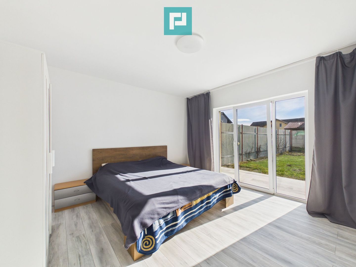 Casă înșiruită în Via Carmina- Vladmirescu - Poză 4