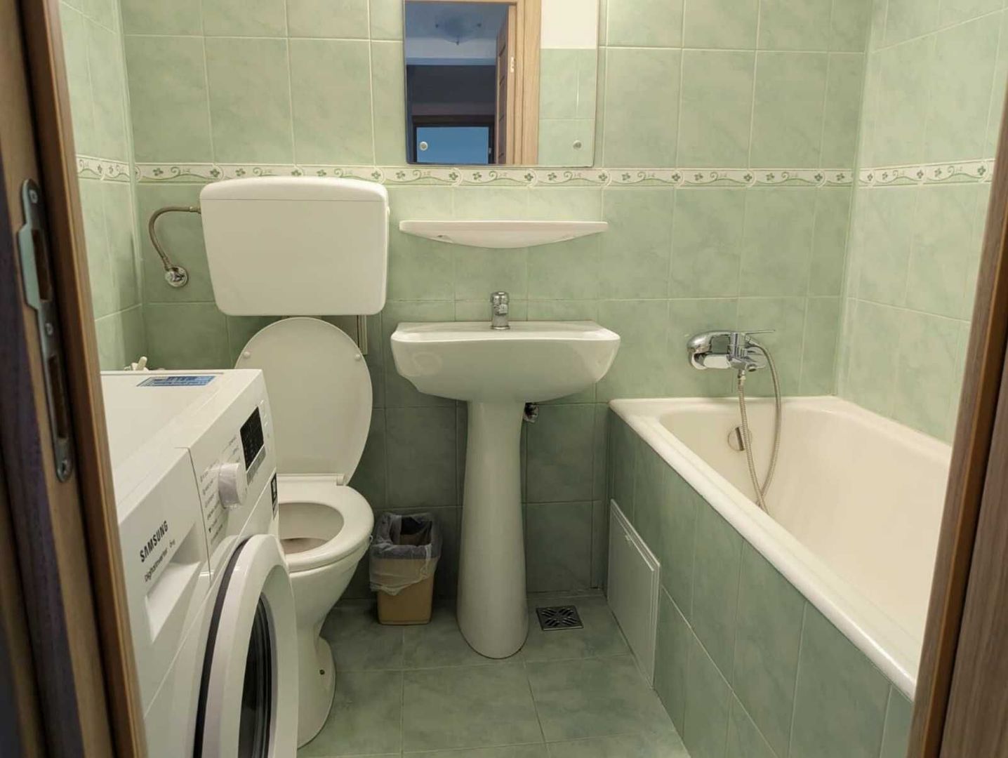 Apartament renovat si modern de 2 camere in zona Dristor la 10 min de metrou - Poză 7