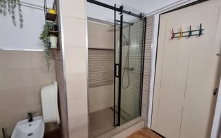 APARTAMENT SUPERB ZONA KOGALNICEANU - Poză 5