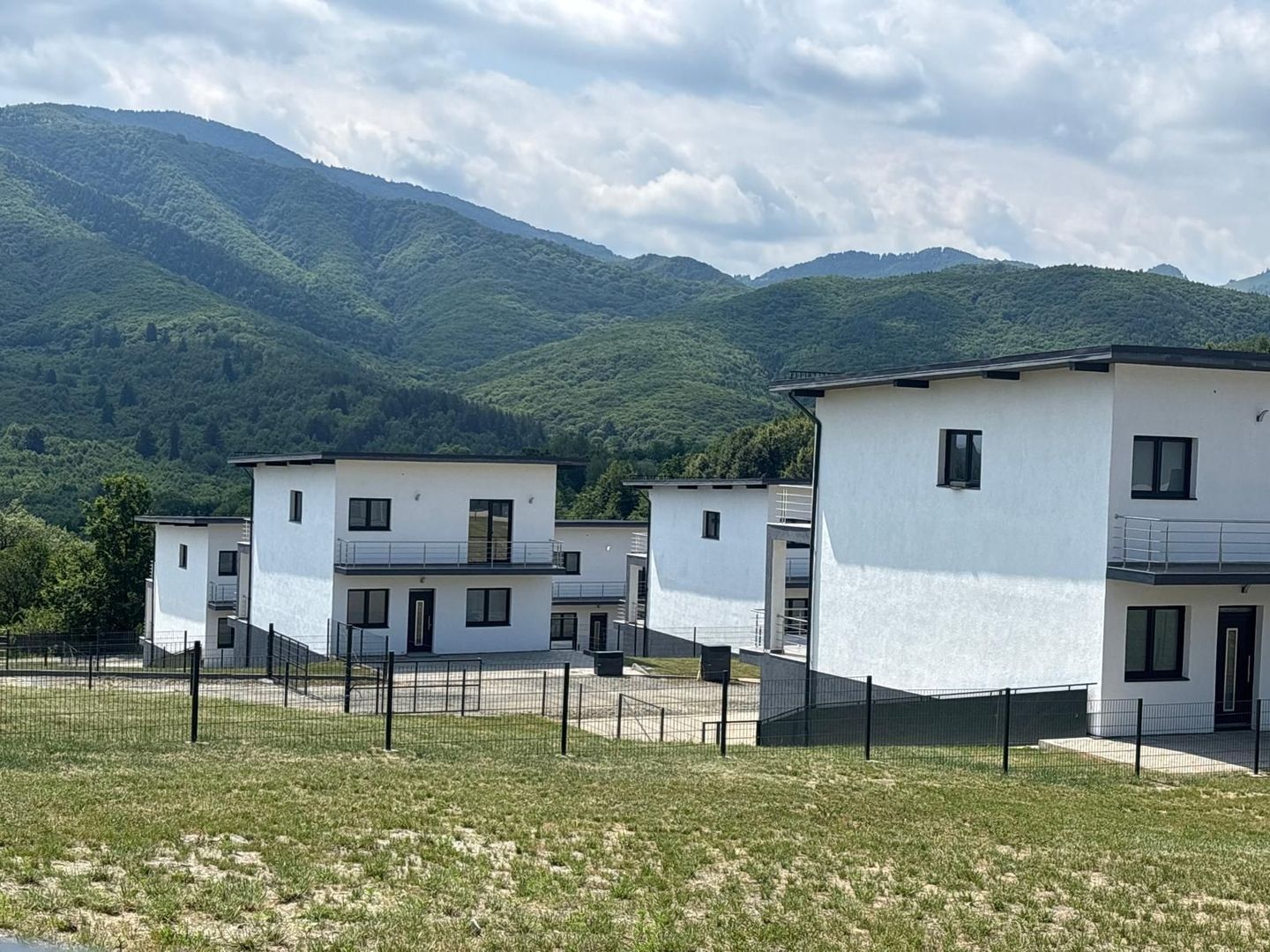 Locuinta Noua mobilata si utilata-Cisnadioara! - Poză 11