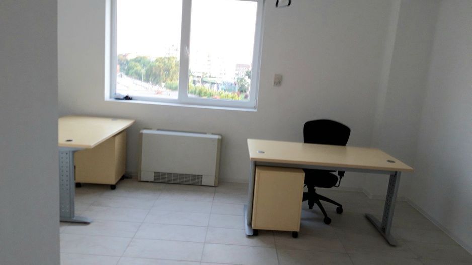 SAD birou cu 4 camere si balcon - Poză 5