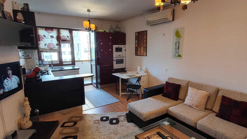 Apartament 3 Camere de inchiriat - Poză 2