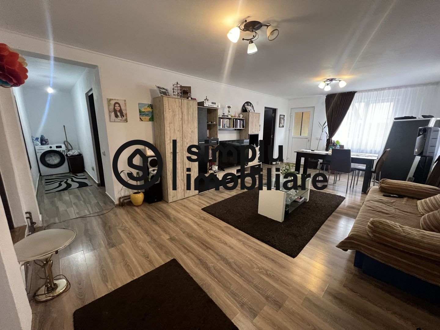 Casa 1 Mai Vis-a-vis de spitalul Nr.1 - Poză 1