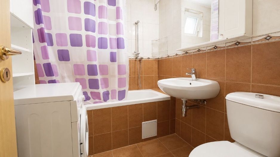Apartament cu 3 camere de închiriat, Rogerius, etaj 1 - Poză 7