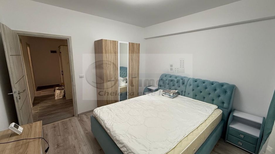 APARTAMENT 2 CAM DEC CAPAT CUG MOBILAT SI UTILAT LIBER - Poză 3
