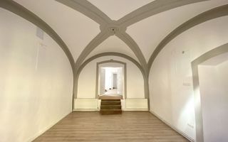 Spatiu comercial | Parter | 75 MPU | Vitrină stradală | Ultracentral - Poză 1