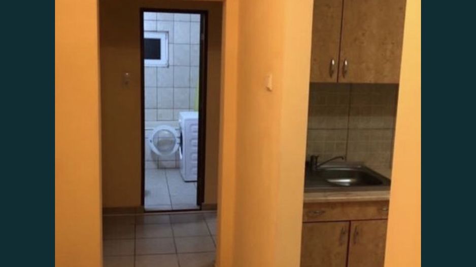 Vind apartament cu 2 camere Carpati 2 - Poză 3