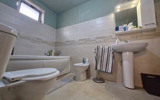 Vilă *5 camere // Cartier Ion Creangă // Sector 2 - Poză 28