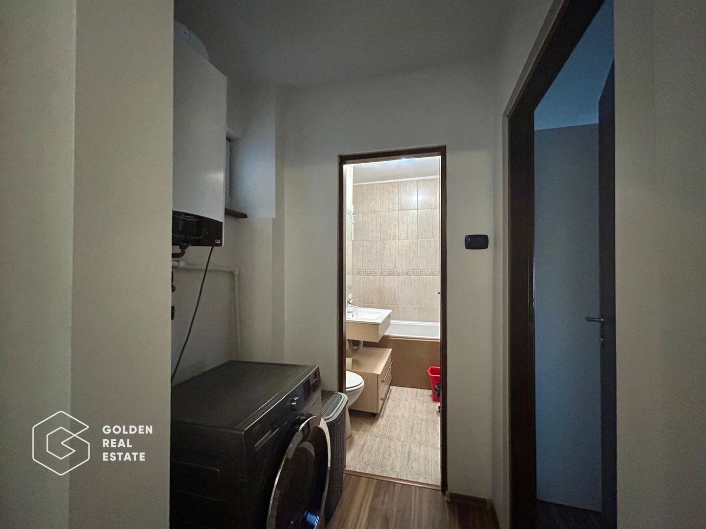 Apartament 3 camere, 92 mp utili, zona Aradul Nou - Poză 12