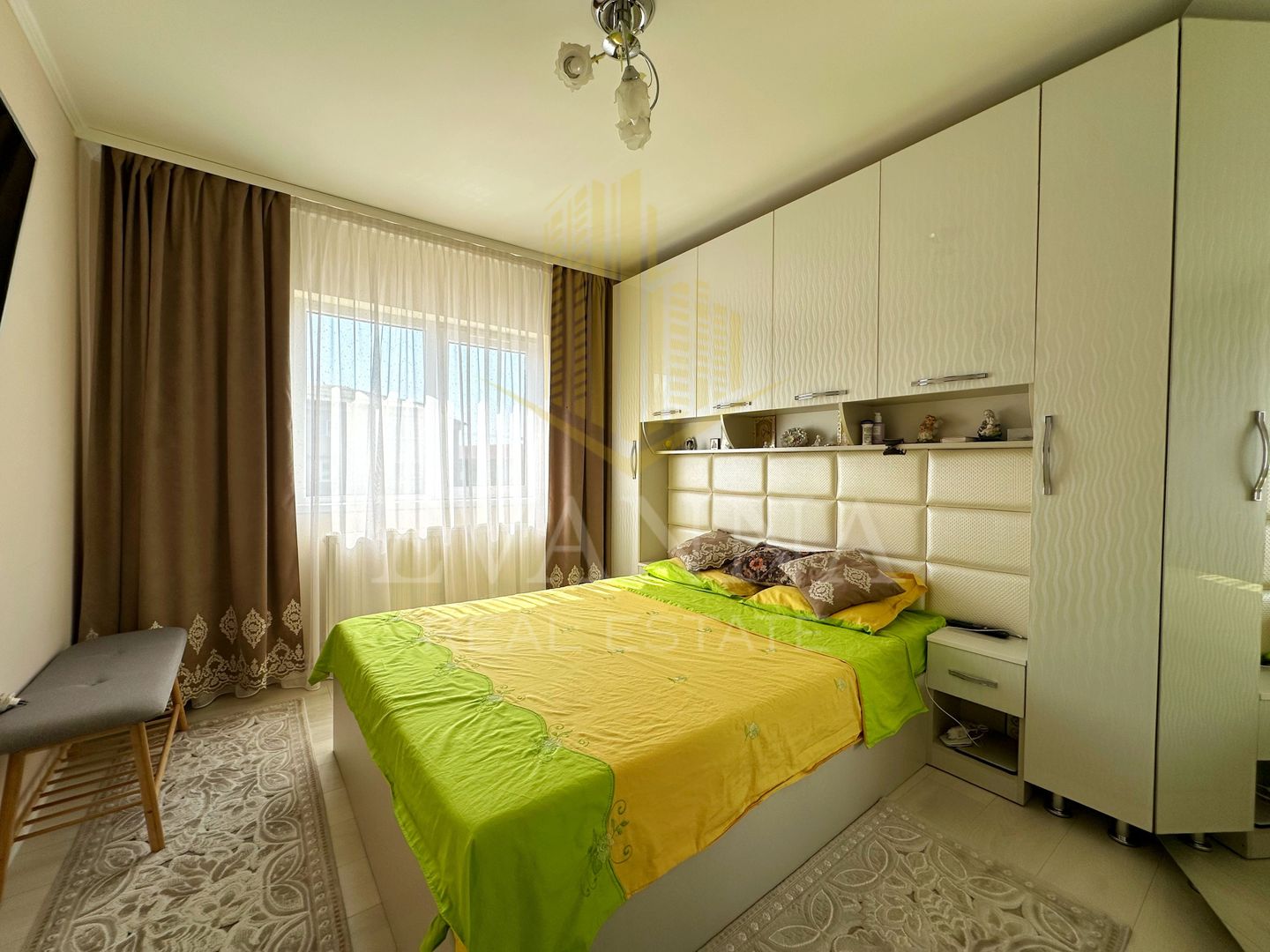 Apartament 3 camere - strada Pasunii - Poză 2