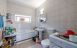 CASA P+M de vanzare in Stefanesti-Arges-3 camere, garaj, utilitati - Poză 3