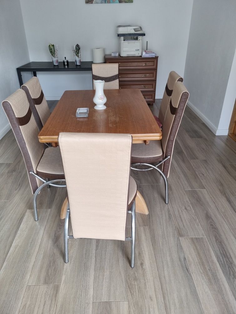 Casă +axexa+teren generos, zona 14 Mai - Poză 1