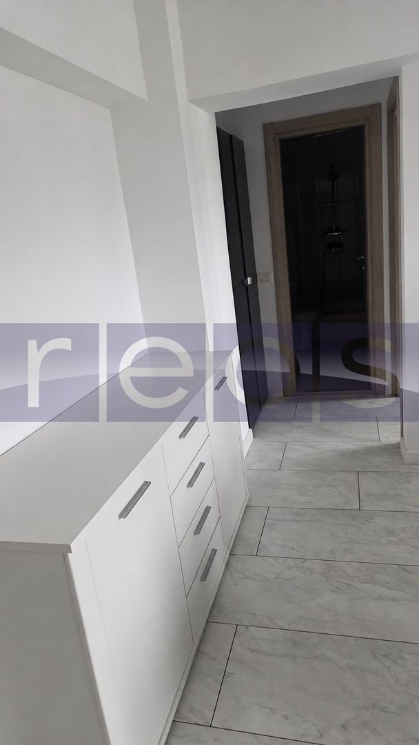 VANZARE 4 CAMERE DECOMANDAT UNIRII- FANTANI - Poză 9