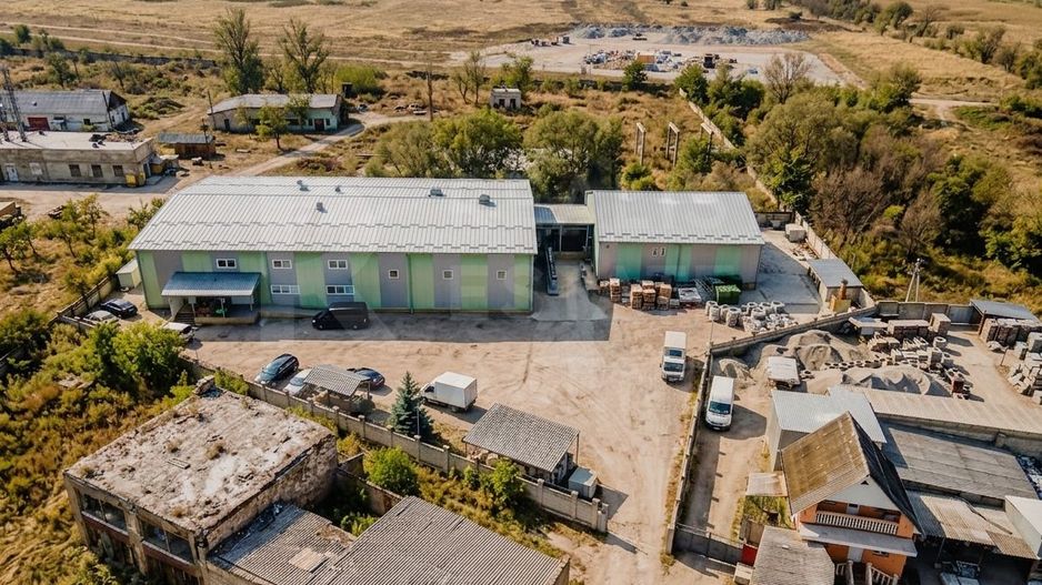 Vânzare, spatiu industrial, 2125 mp, strada Calarasilor, Călărași - Poză 2