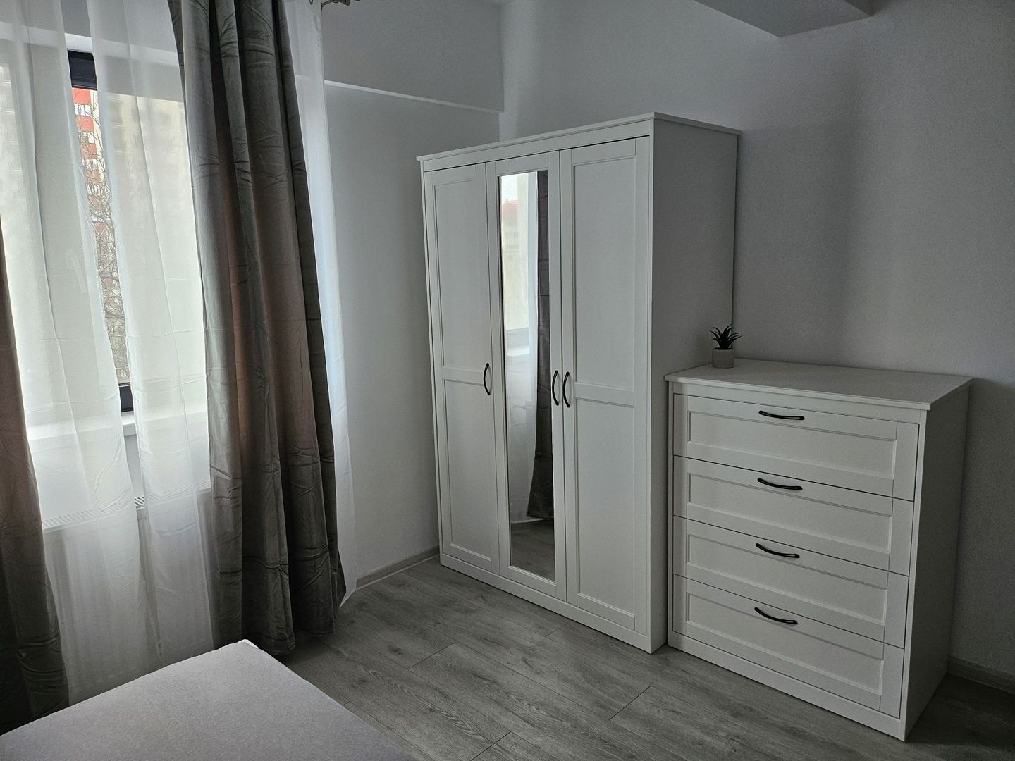 Închiriez apartament regie rezidence politechnica - Poză 7