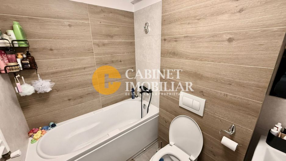 3 Camere Decomandat + 2 Bai + LOC DE PARCARE - Etaj 1  -  Zona Galata - Poză 6