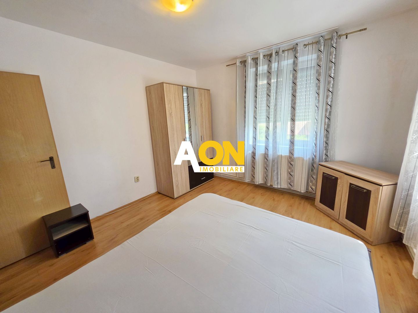 Apartament 4 camere, mobilat, utilat, parcare proprie,  zona Kaufland - Poză 6