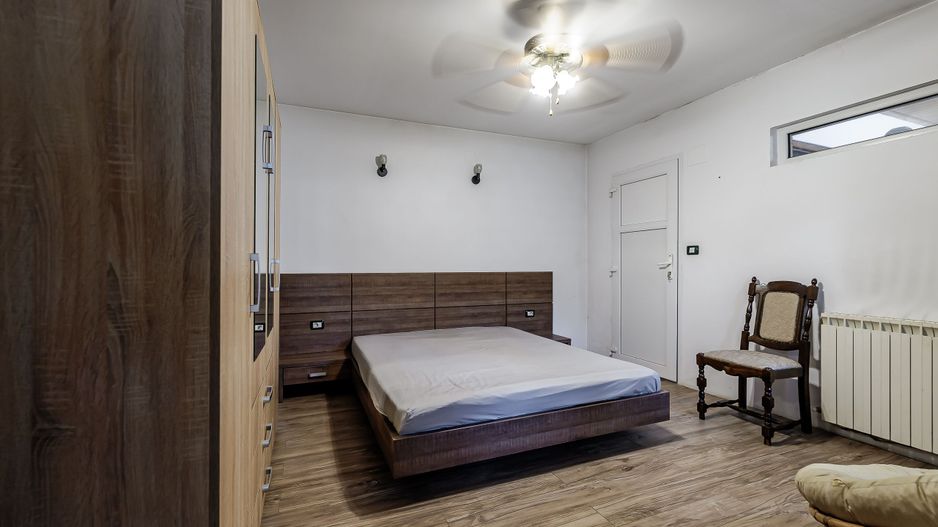 Casa 3 camere-2016 si 537 mp teren in zona excelenta Bujac comision 0 - Poză 3