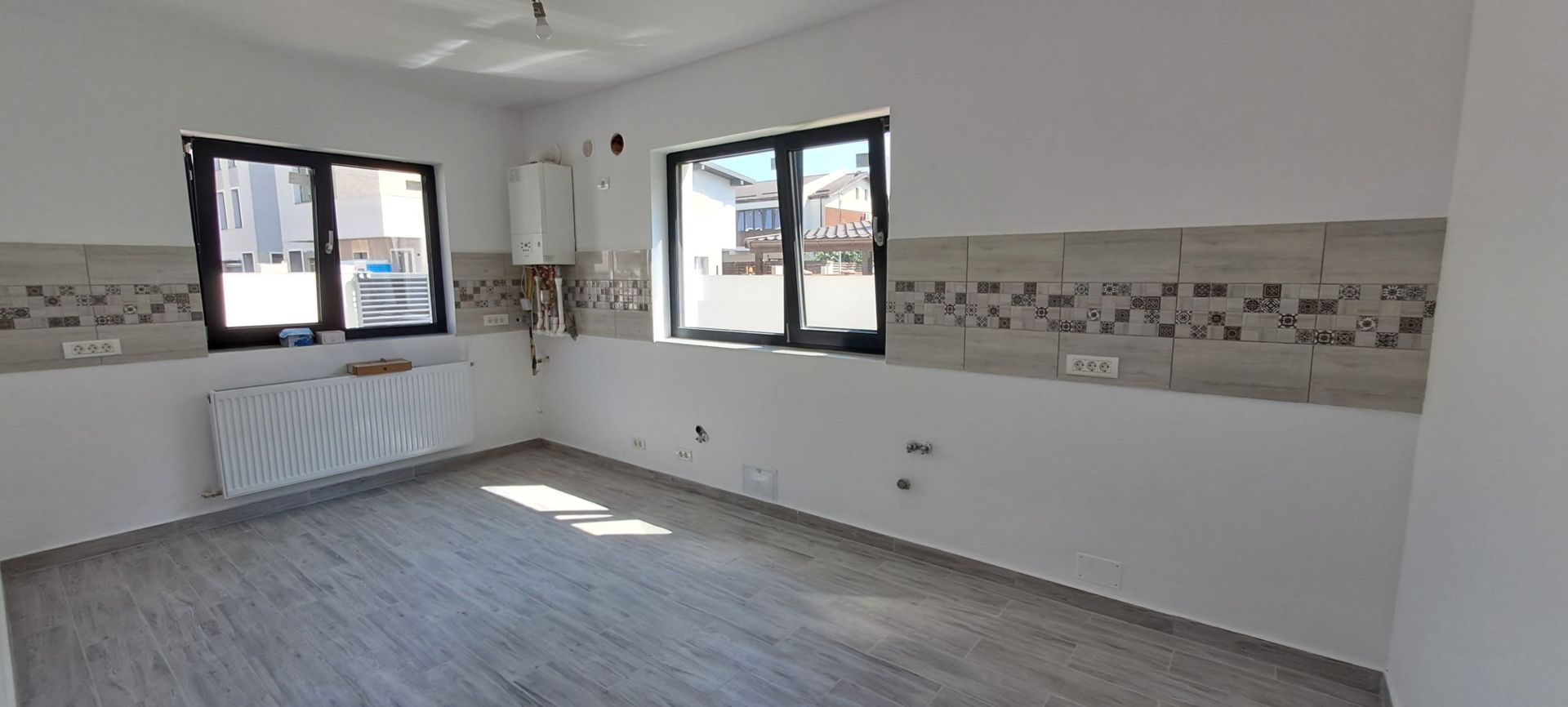 Prel. Ghencea - Ghidigeni, casa/vila individuala, utilitati, staii STB - Poză 3