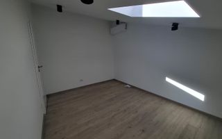 Apartament 4 Camere  in Vila , Centrala , Parcare , Totul Nou L352 - Poză 11