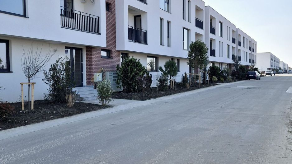 Apartament de Vânzare – 2 Camere, City Nord, Tunari - Poză 1