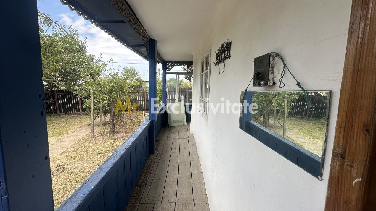 Casa traditionala+teren 1172mp intravilan in Lunca Corbului, Arges - Poză 4