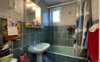 APARTAMENT CU 2 CAMERE, DECEBAL, ETAJ 3 - Poză 4