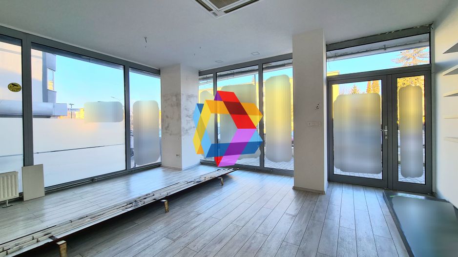 Spatiu comercial de închiriat Brasov - 100 mp # plus-imo.ro - Poză 1