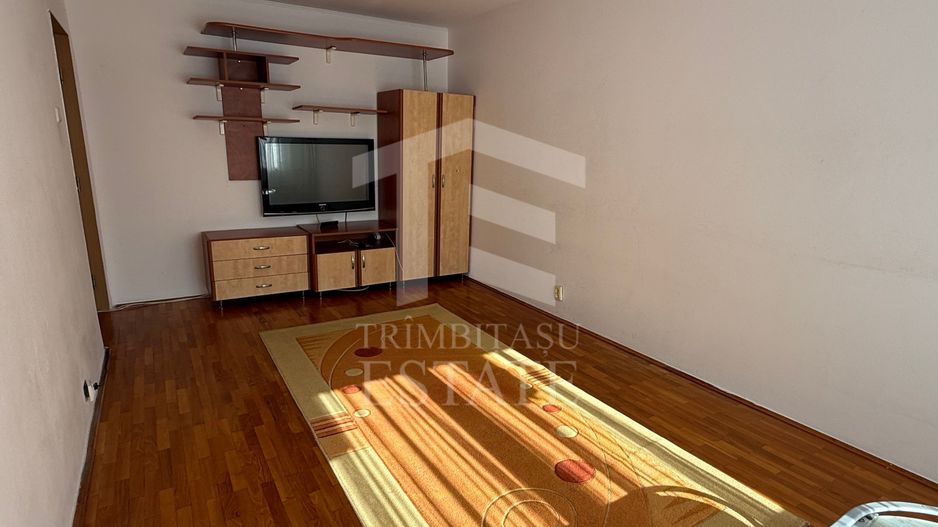 Apartament 3 camere Lacul Tei Teiul Doamnei - Poză 1