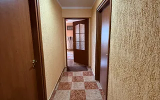 Vila construită in 2010 - P+1+pod - S=236 mp și curte 238 mp Campina! - Poză 38