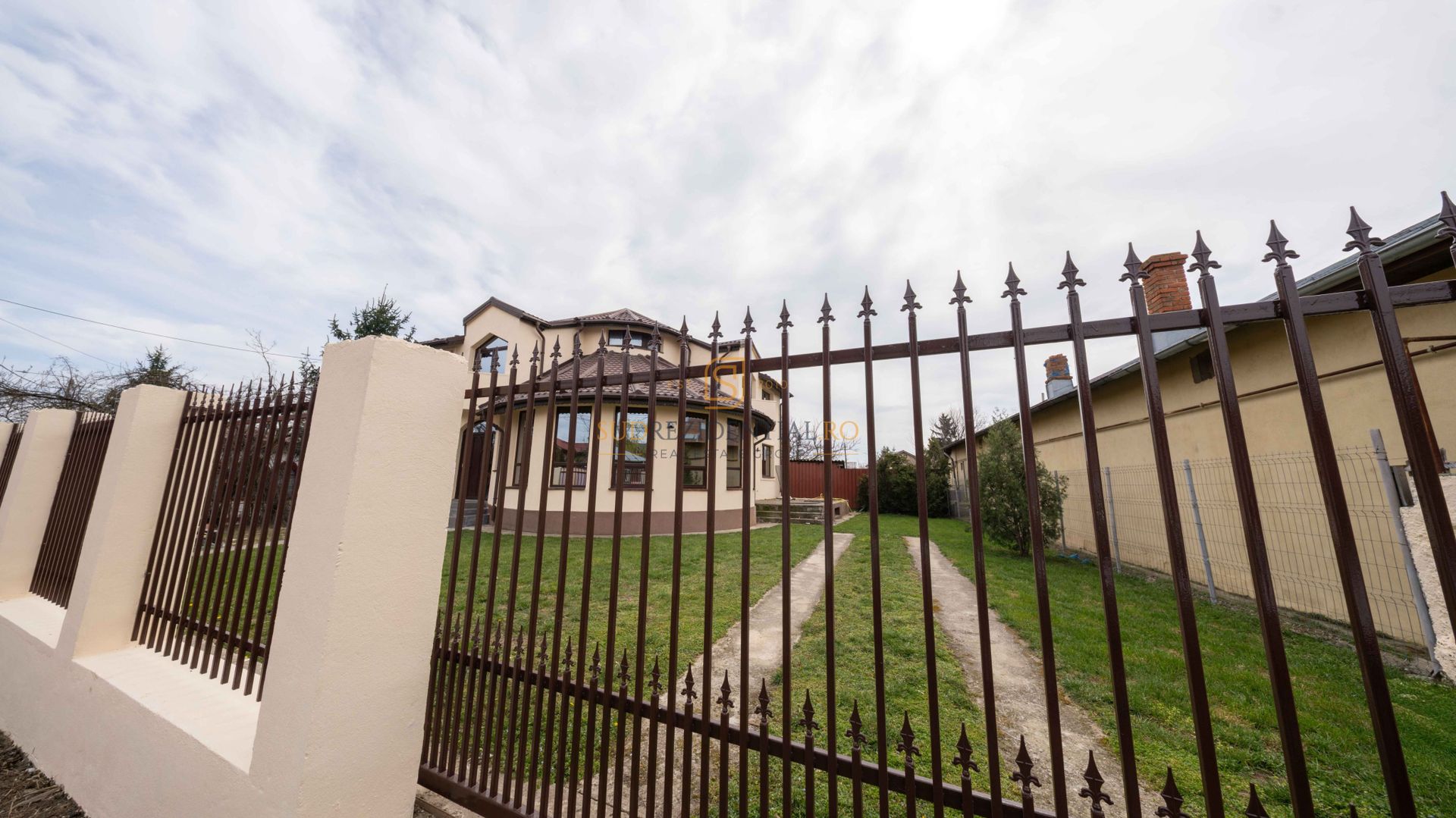 Vila indiviuala, 5 camere, curte libera 320 mp - Comuna Berceni, IF - Poză 32