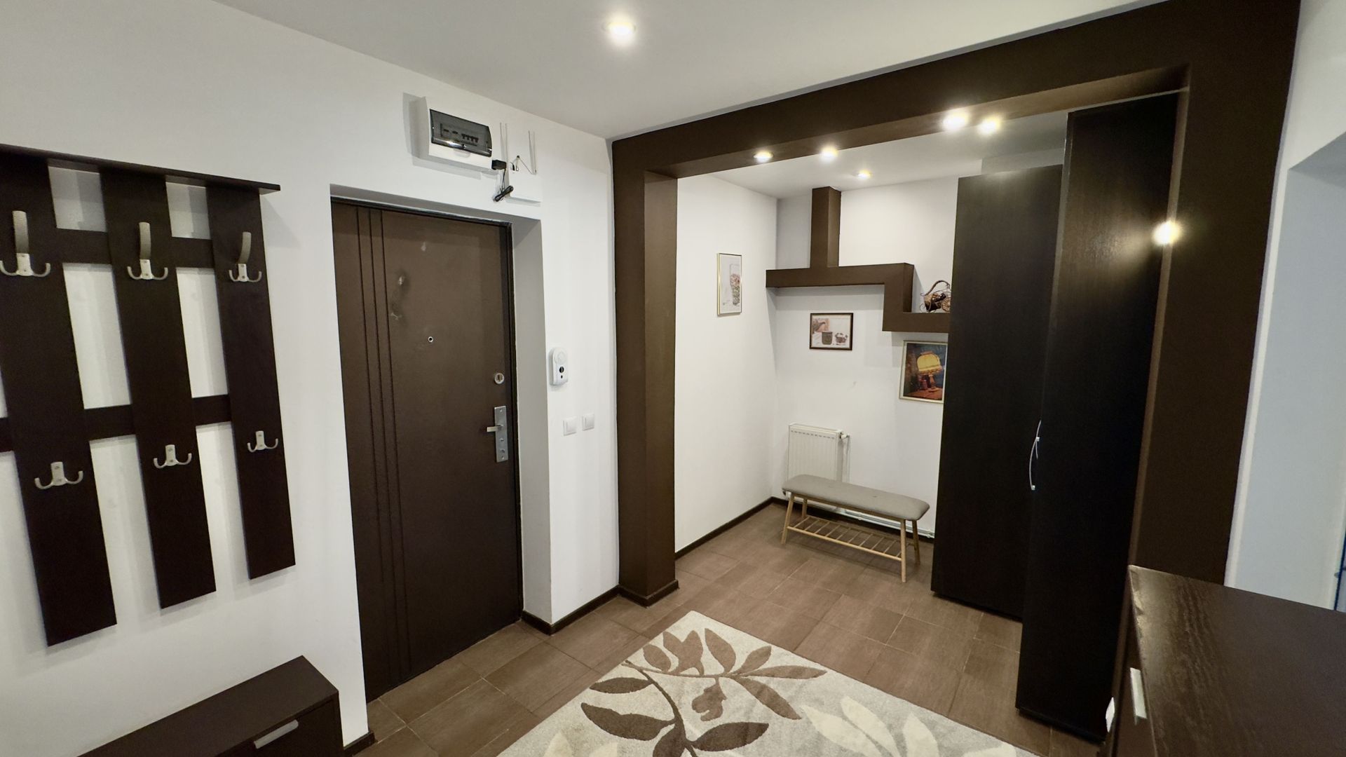 Apartament cu 2 Camere în Răcădău - Poză 12