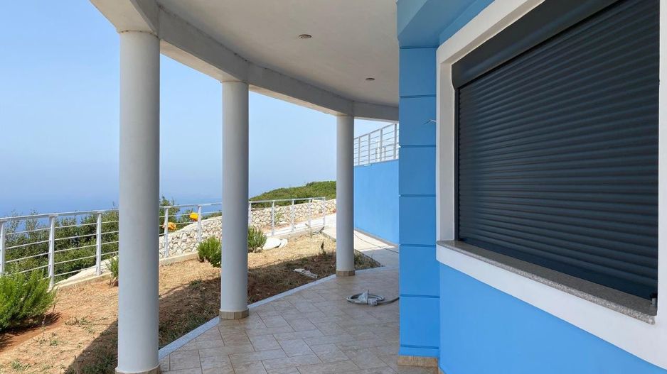 Vile Lefkada - Poză 2