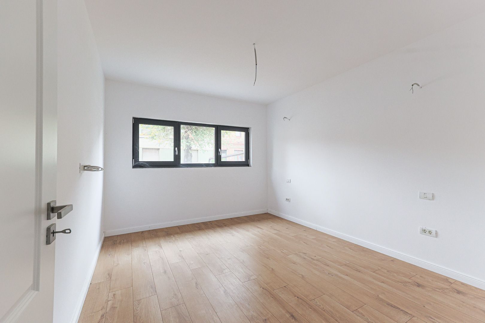 Investiție sigură: apartament 2 camere, imobil nou, parcare inclusă - Poză 4