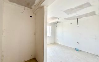 Duplex cu 5 camere despartit prin camera tehnica | Mosnita Noua - Poză 8