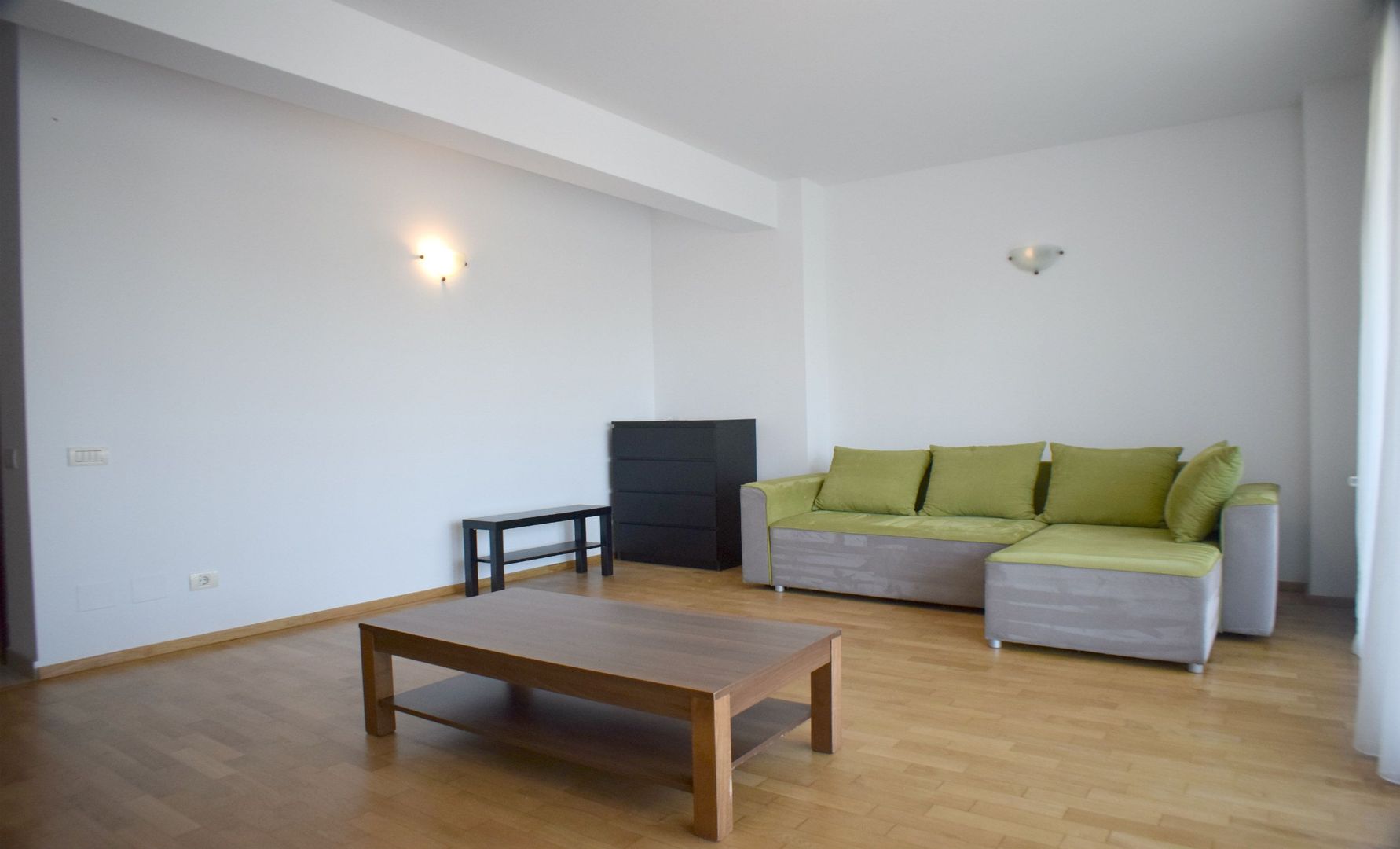 Apartament modern- 3 camere 90 mp  + 2 locuri de parcare - comision 0 - Poză 2