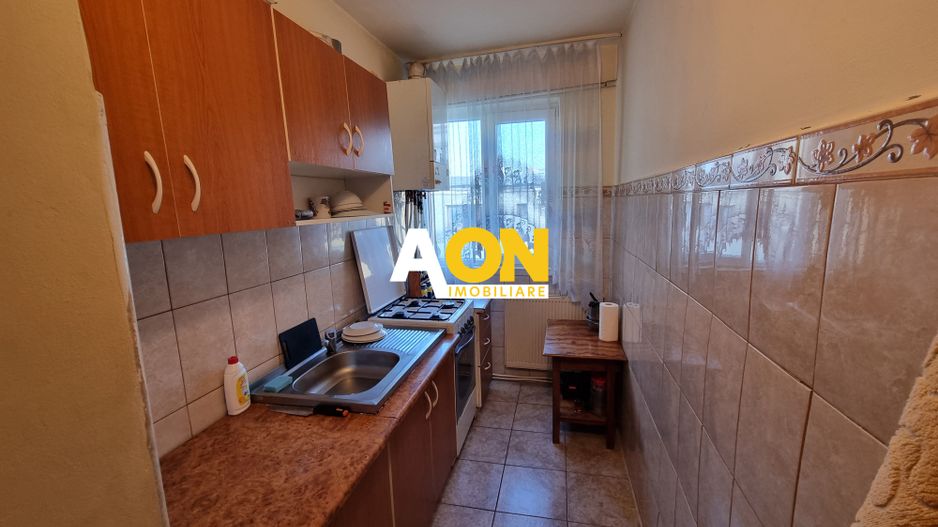 Apartament 2 camere ,semidecomandat,Cetate - Poză 3
