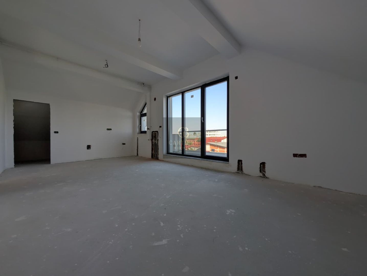 2 CAMERE + LOC DE PARCARE | GARA OBOR DE EST| - Poză 2
