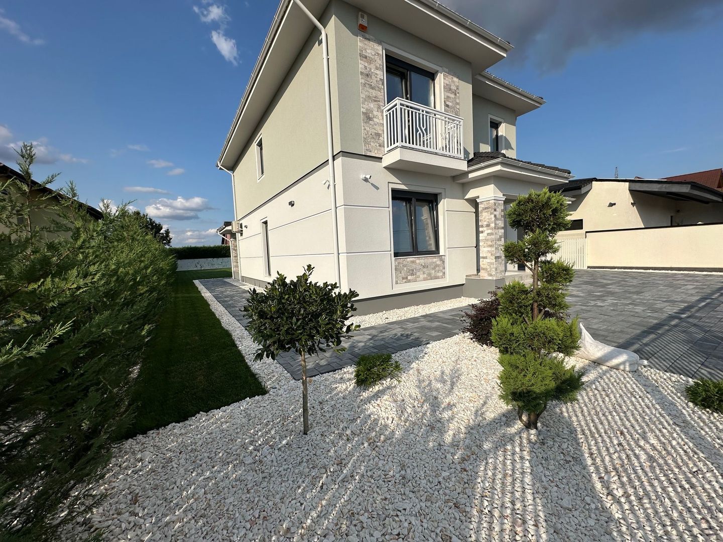 Locuinta individuala cu teren de 1000mp - Poză 17