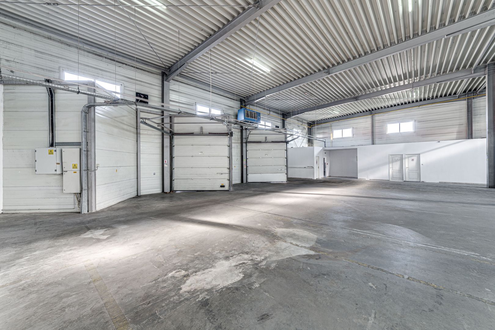 Hala industriala 1289 mp - Poză 4