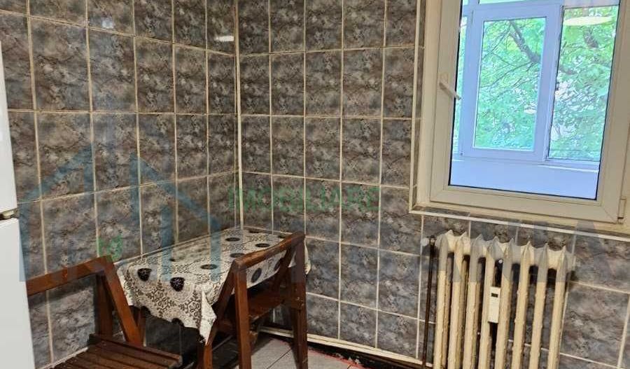 Apartament 1 cameră, decomandat,  Podul de Fier/Pădurii, 35 mp - Poză 3