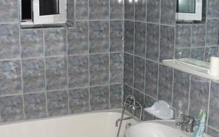 # vând apartament 3 camere - Poză 3