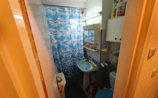 Apartament 3 camere, 75 mp, garaj, boxa subsol - Poză 5